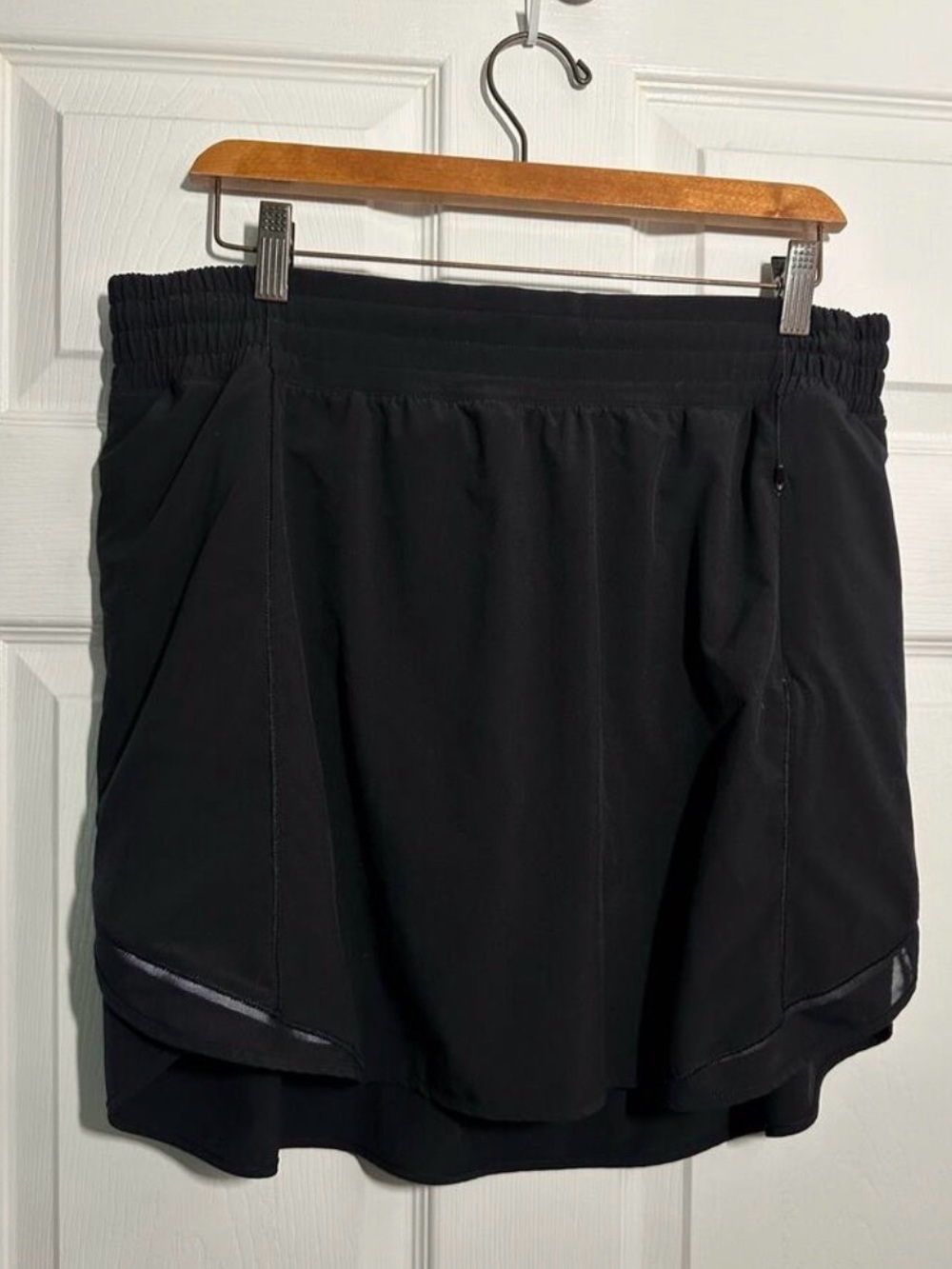 Lululemon Athletica Hotty Hot high rise skirt - long - black size 14 - Picture 6 of 7